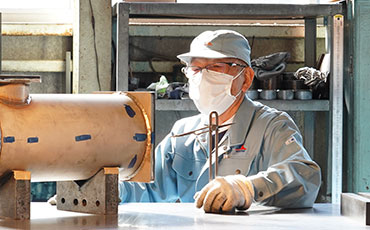 関根鉄工の検査の様子